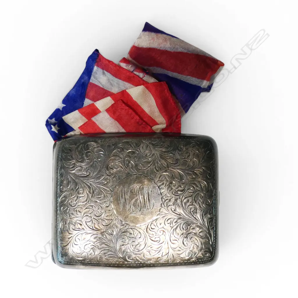 Sterling Silver cigarette case with presentation inscription to "618578 W.J.Walker From NZ inf. try Depot Sgt's Mess Maadi - Egypt ... 15.12.45', Image 1++
