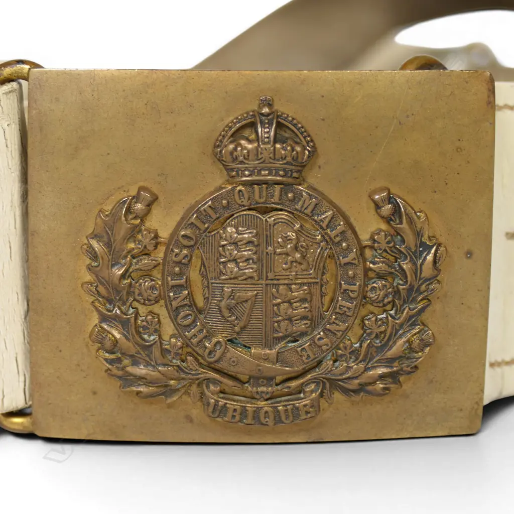 A white leather military sam browne belt, Image 1++