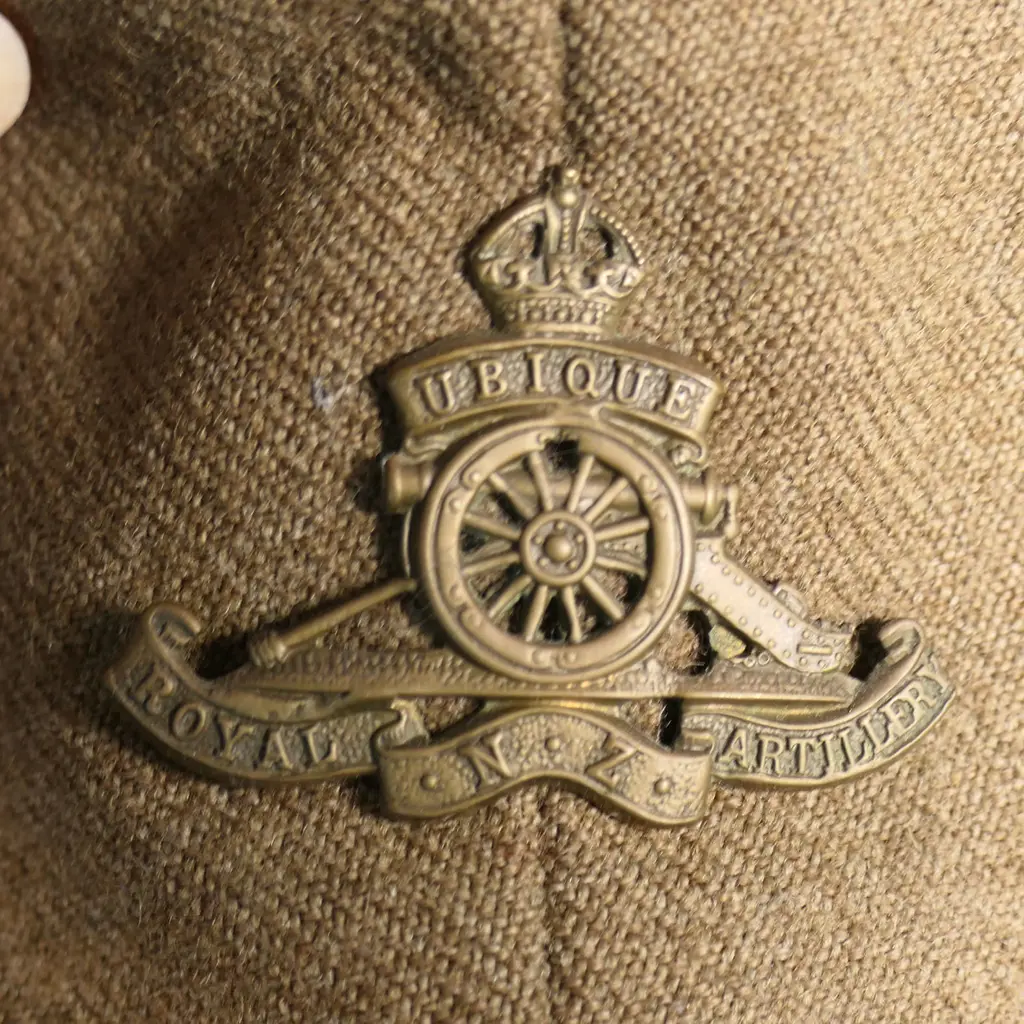 c.1950's NZ Royal Artillery cap, Image 1++