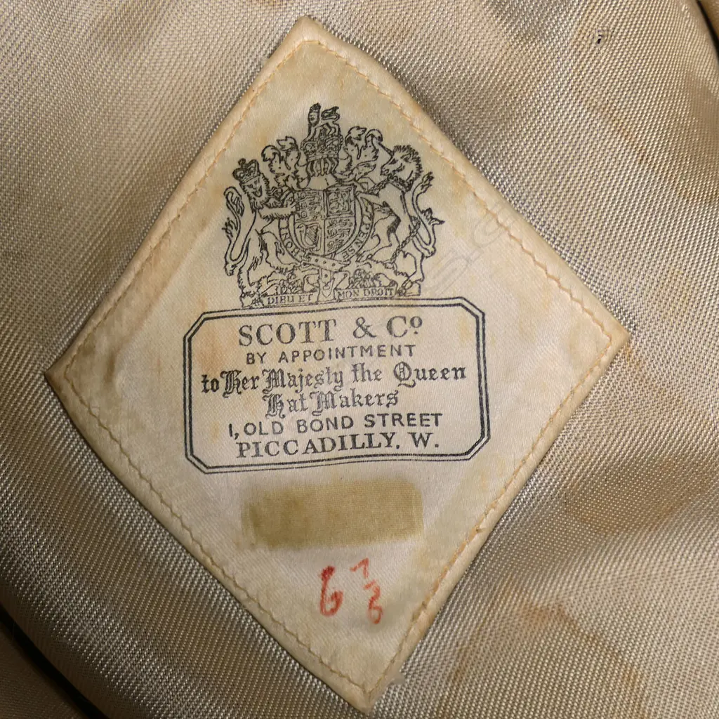WW2 Royal NZ Nursing Corps cap, Image 1++