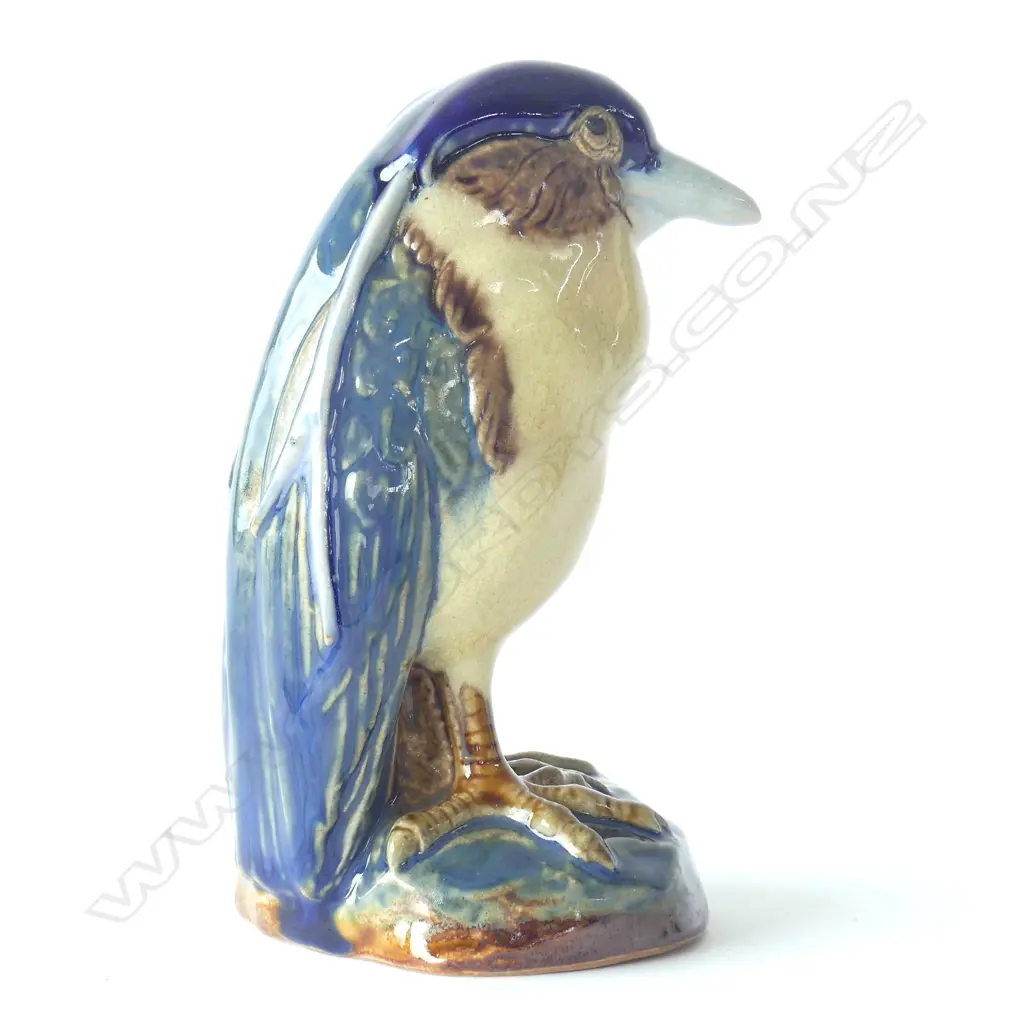 DOULTON LAMBETH STONEWARE MODEL OF BIRD: INCISED HS 538 & N.L ON BASE H.155mm Image 1++