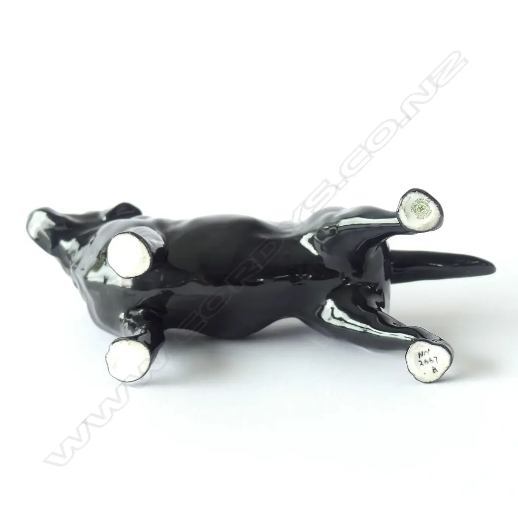 DOULTON BLACK LAB. HN2667 (CRACK TO LEG) L.185mm Image 1++