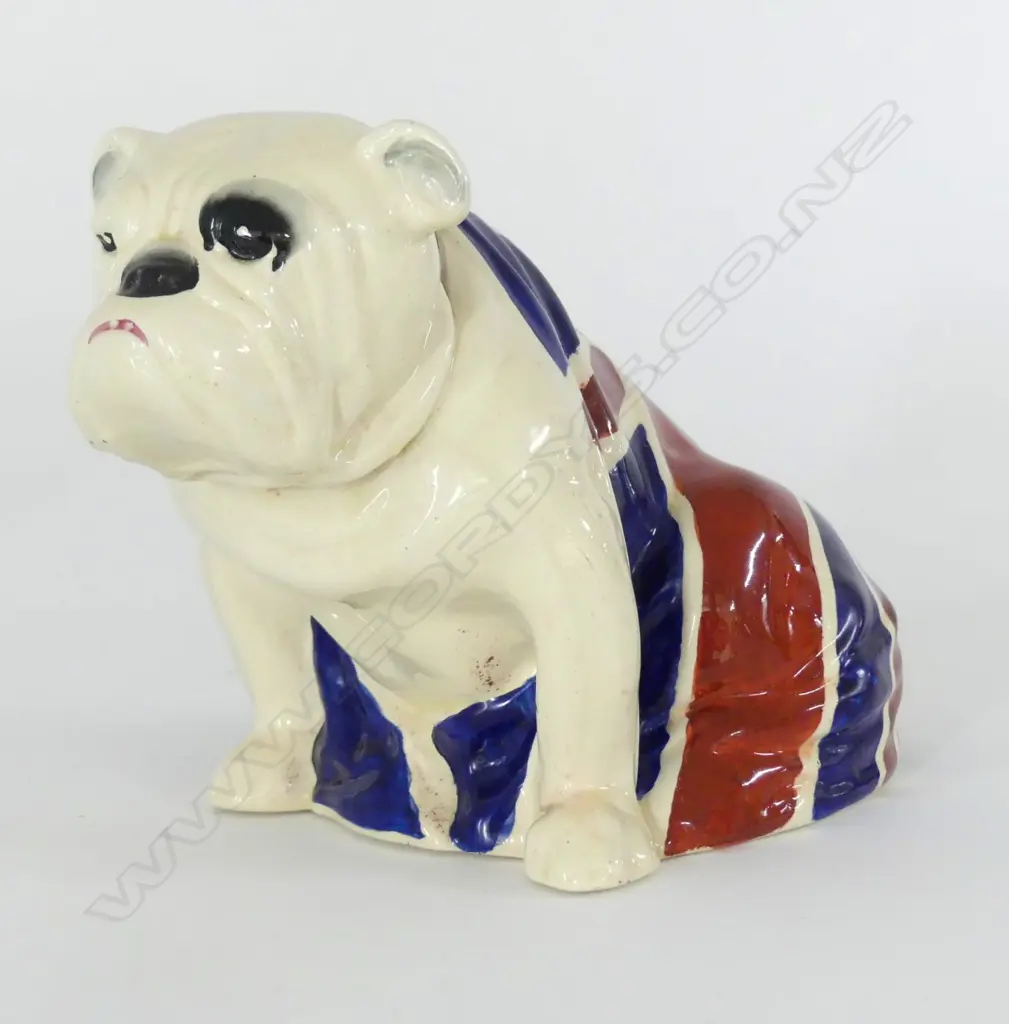 DOULTON SEATED ENGLISH BULLDOG IN UNION JACK; LARGE - Rd. No. 645658 H.150mm Image 1++
