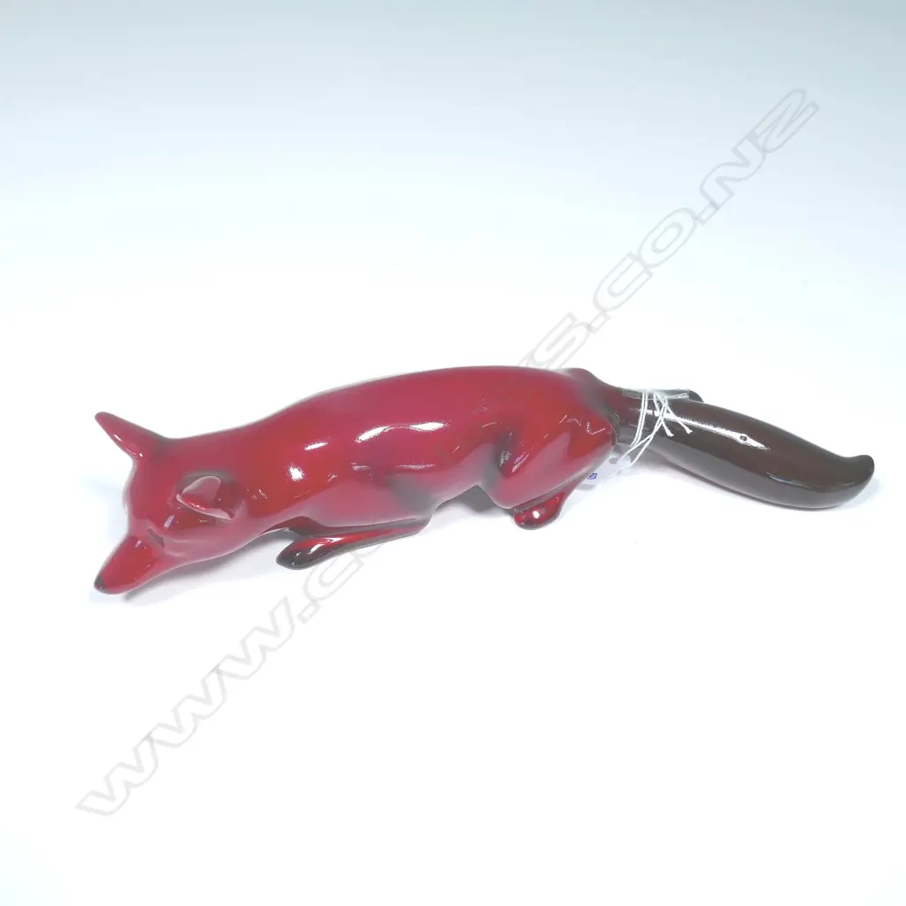 DOULTON FLAMBE CROUCHING FOX. L.220mm Image 1++