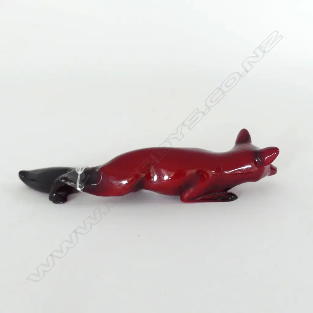 DOULTON FLAMBE CROUCHING FOX. L.220mm Image 1++