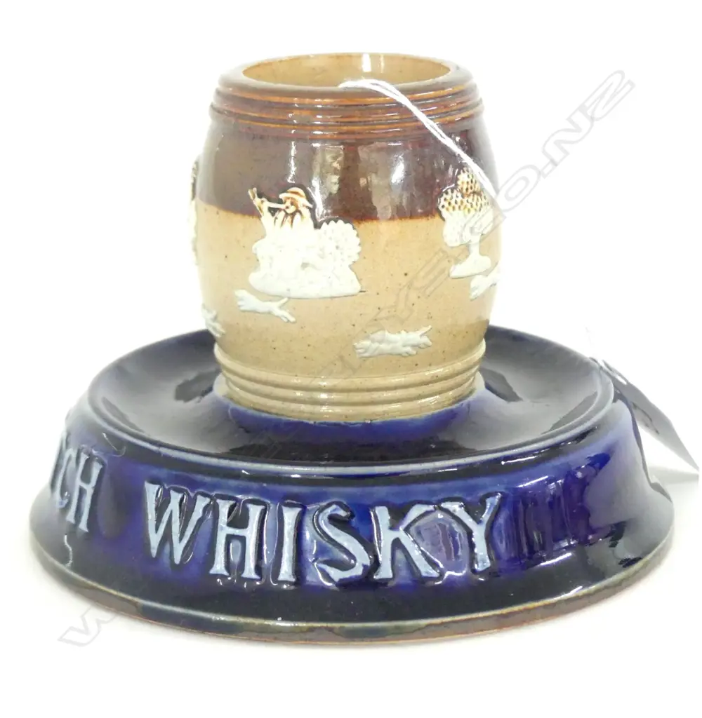 DOULTON LAMBETH "THORNE'S SCOTCH WHISKY" MATCH HOLDER, D.115mm Image 1++