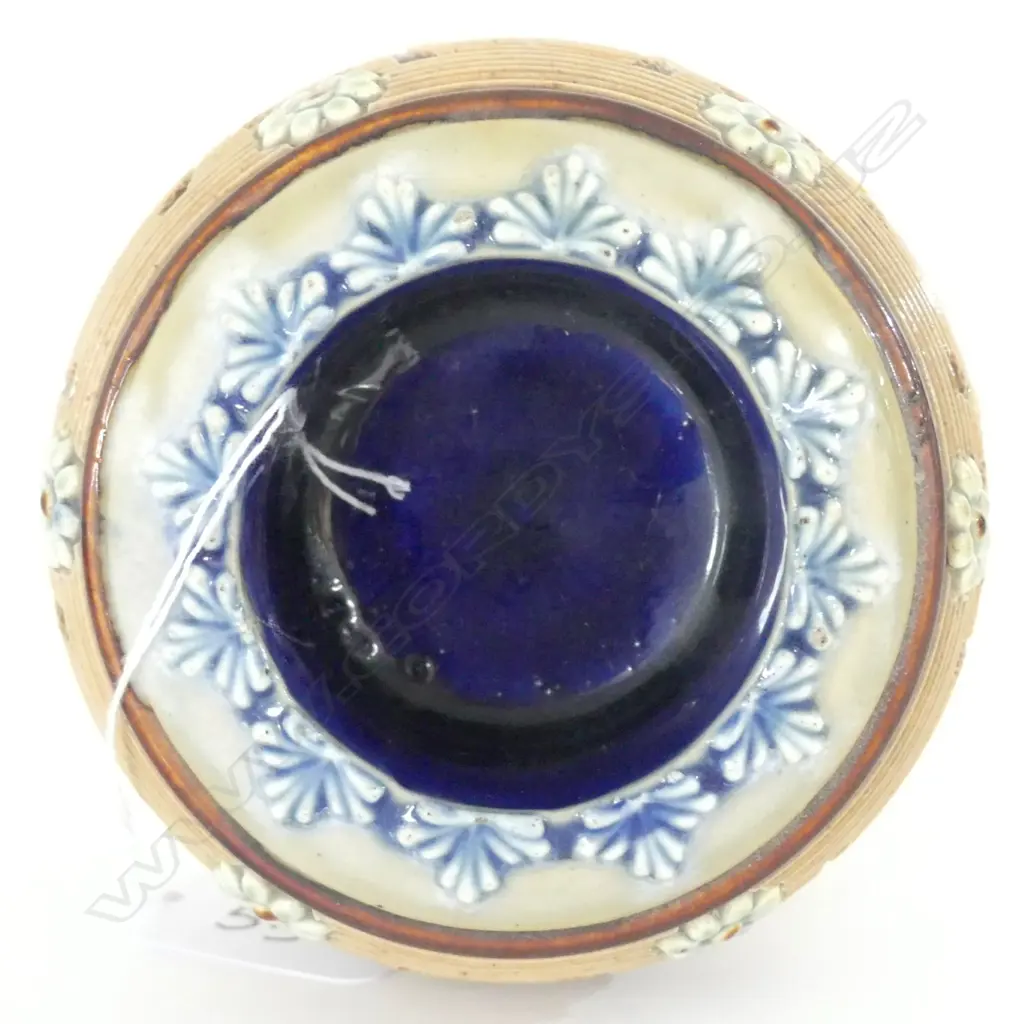 DOULTON LAMBETH MATCH STRIKER  D.90mm Image 1++