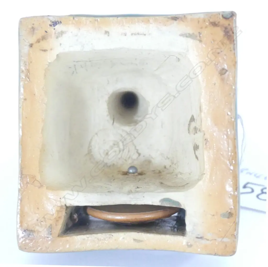 RARE DOULTON LAMBETH GREMLIN BRIDGE COUNTER H.95mm Image 1++