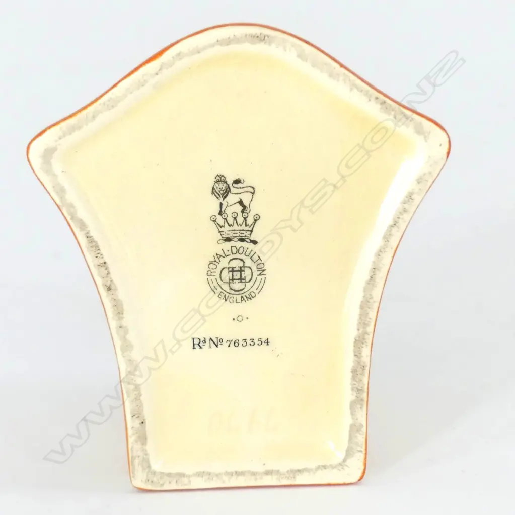 DOULTON ART DECO CARD SUITS MATCH HOLDER/ASHTRAY, 65 x 90mm Image 1++
