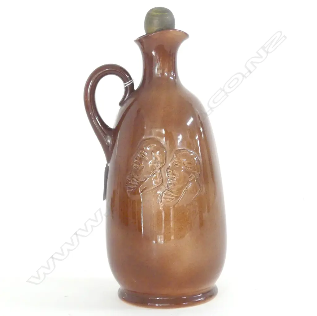 DOULTON WHISKY FLASK "MEMORIES" H.260mm Image 1++