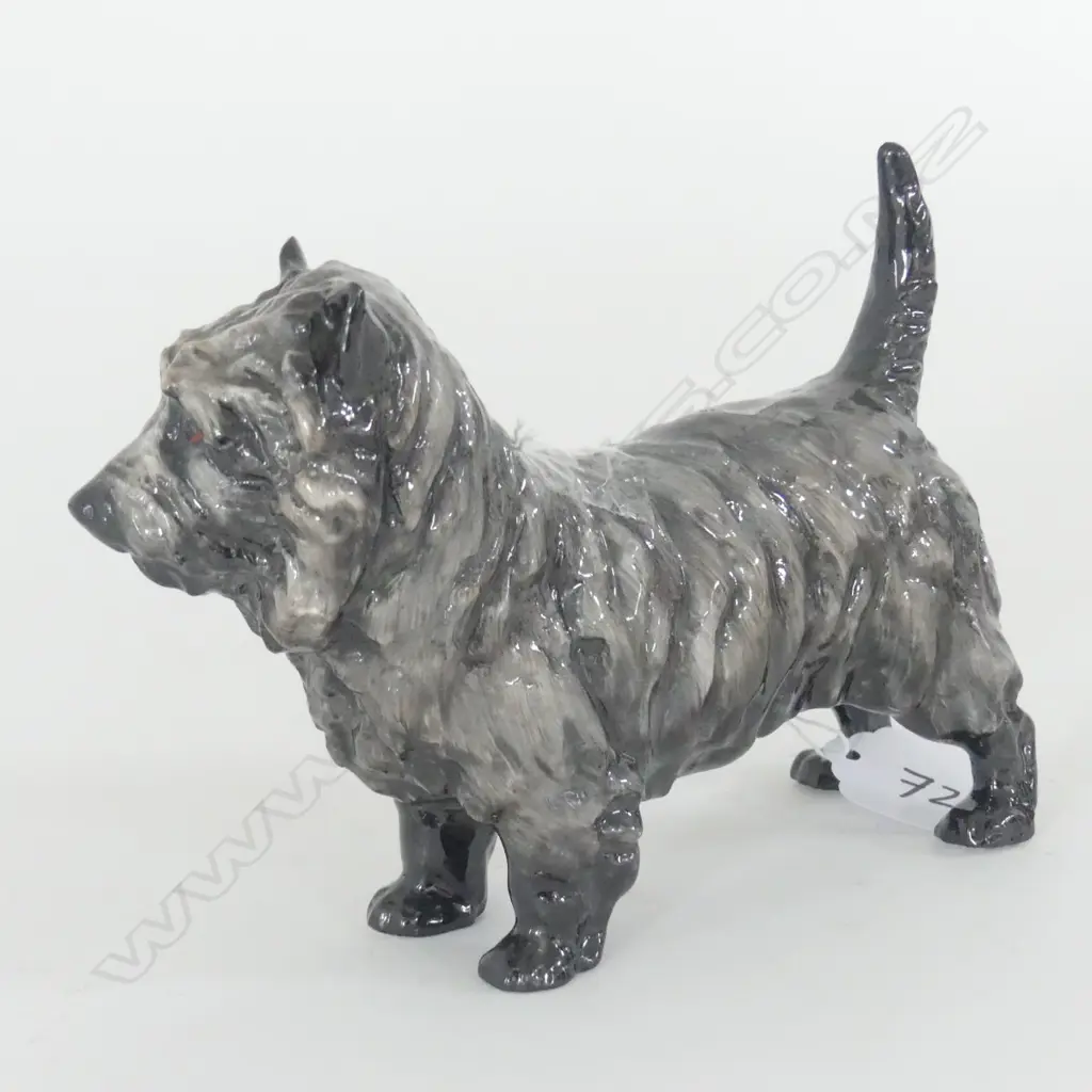 DOULTON CAIRN TERRIER, HN1034. MED H.110mm Image 1++