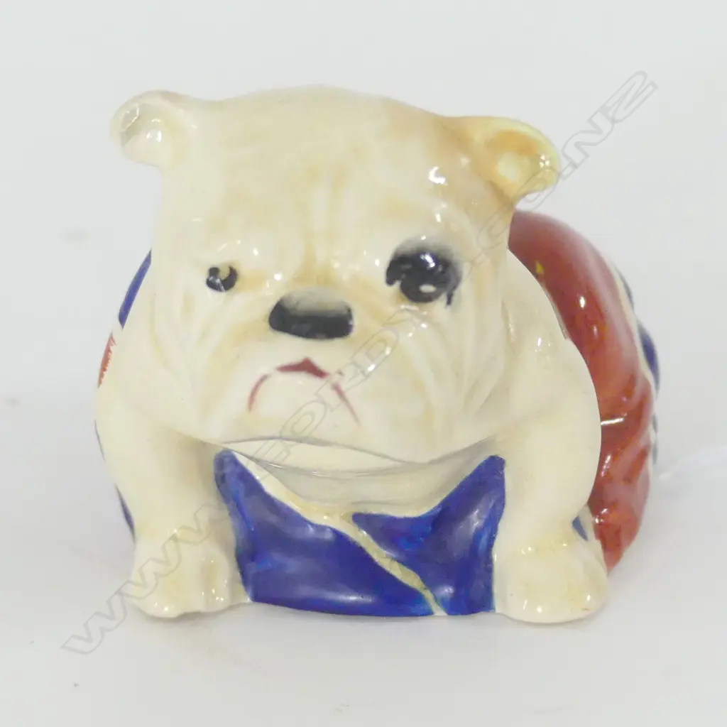 DOULTON ENGLISH BULLDOG IN UNION JACK, SM, (1 EAR RESTORED, FLAKE CHIP TO FOOT) Rd. No. 645658 H.55mm Image 1++
