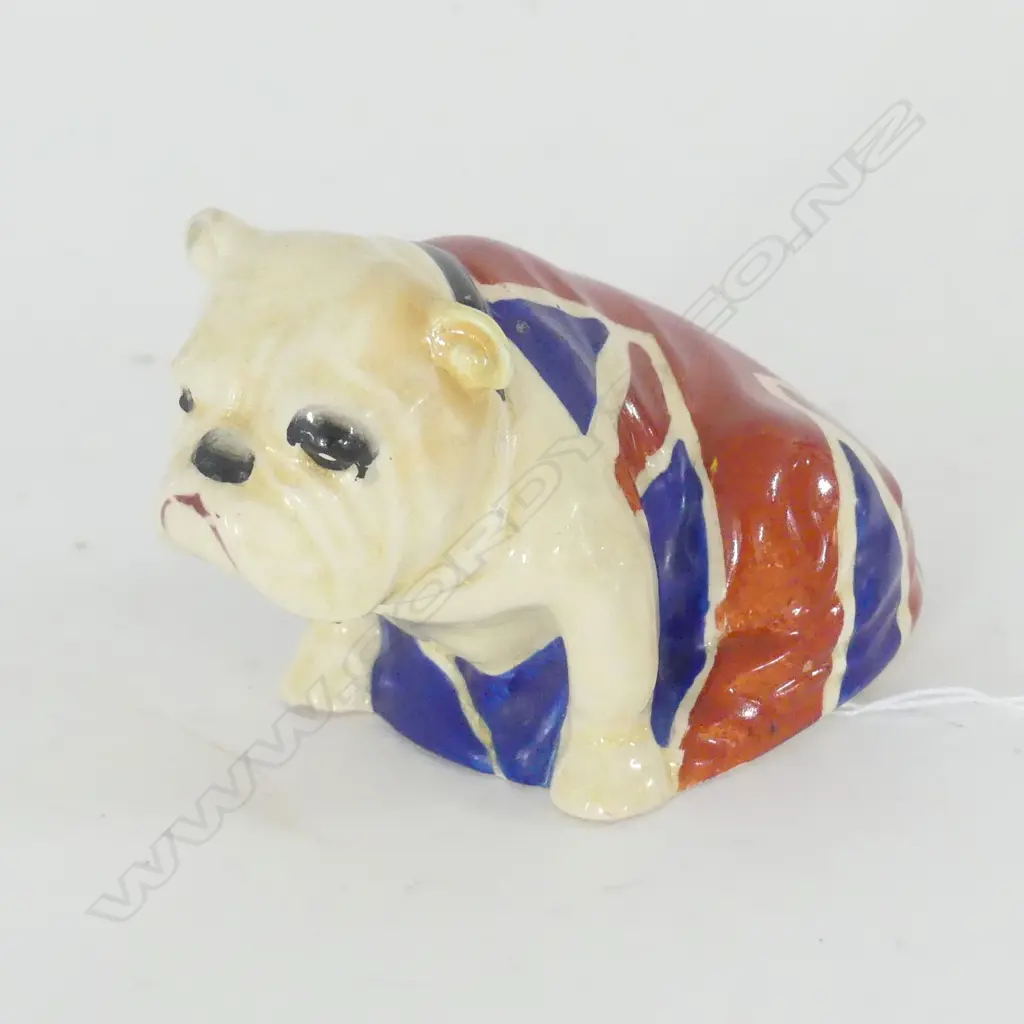 DOULTON ENGLISH BULLDOG IN UNION JACK, SM, (1 EAR RESTORED, FLAKE CHIP TO FOOT) Rd. No. 645658 H.55mm Image 1++