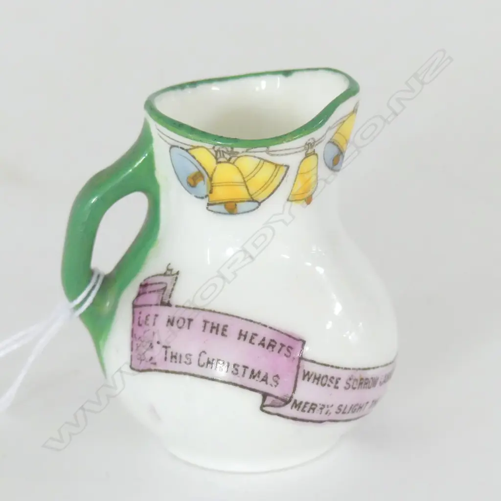 DOULTON MINIATURE CHRISTMAS JUG  Image 1++