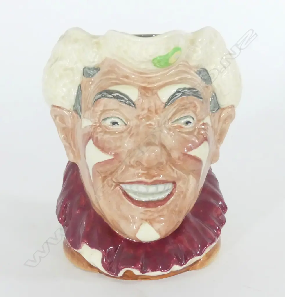 DOULTON LARGE CHARACTER JUG THE CLOWN Image 1++