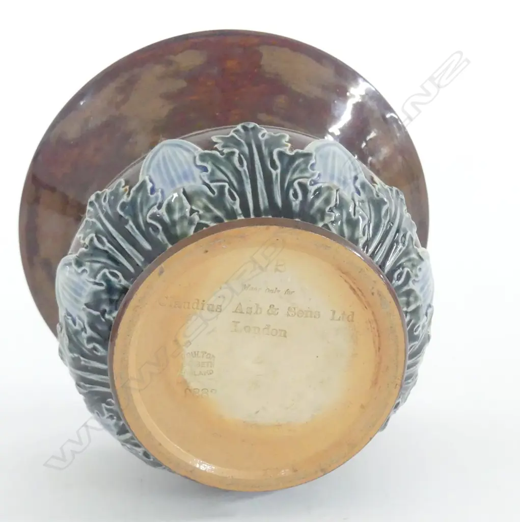 DOULTON LAMBETH STONEWARE SPITTOON MANUFACTURED FOR CLAUDIUS ASH & SONS LTD LONDON H.150mm Image 1++
