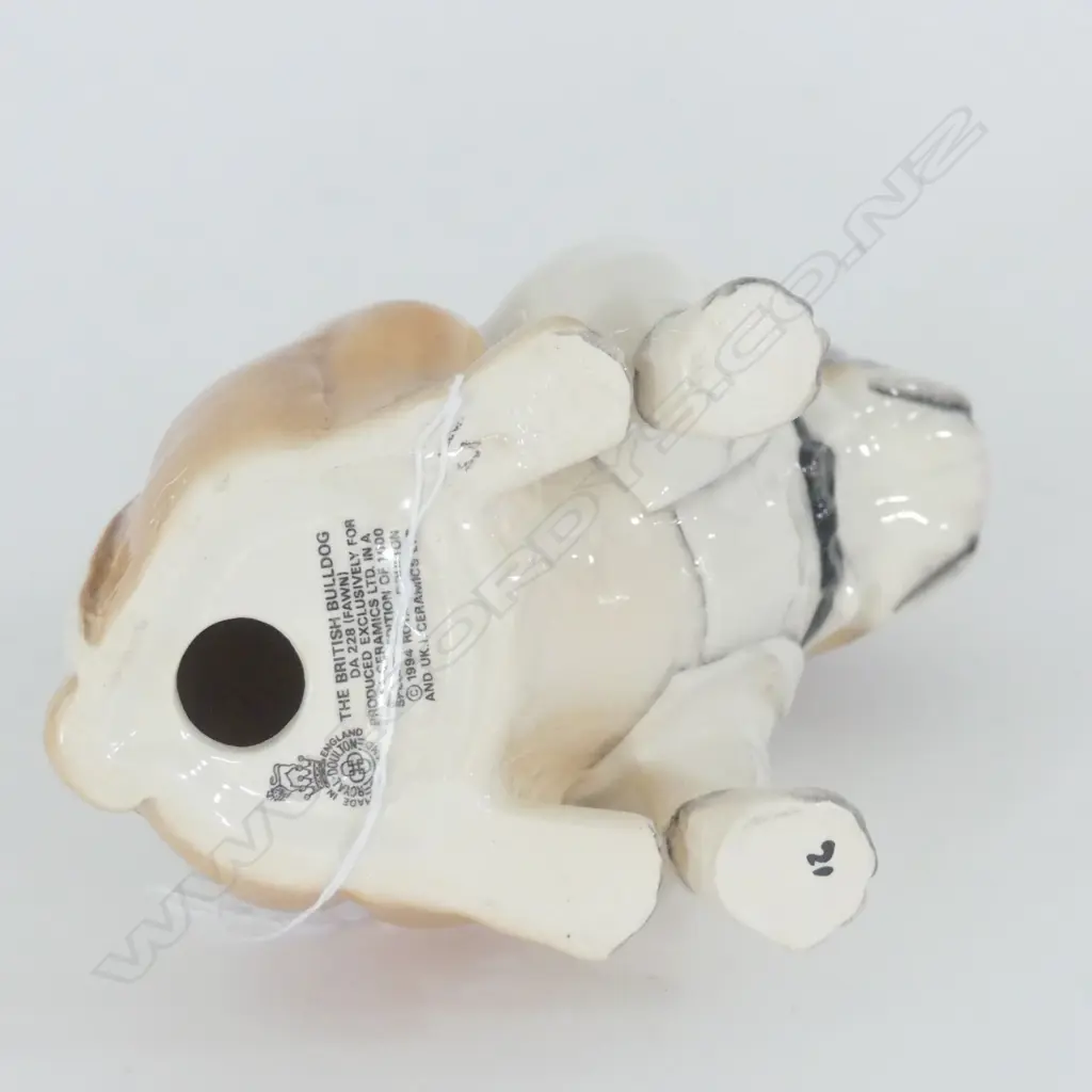DOULTON "THE BRITISH BULLDOG ED 114/1000 DA228 (FAWN)", H.115mm Image 1++