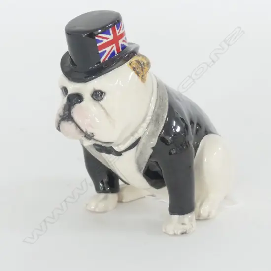 DOULTON "THE BRITISH BULLDOG" ED. 115/1000 DA228 (WHITE)", H.115mm