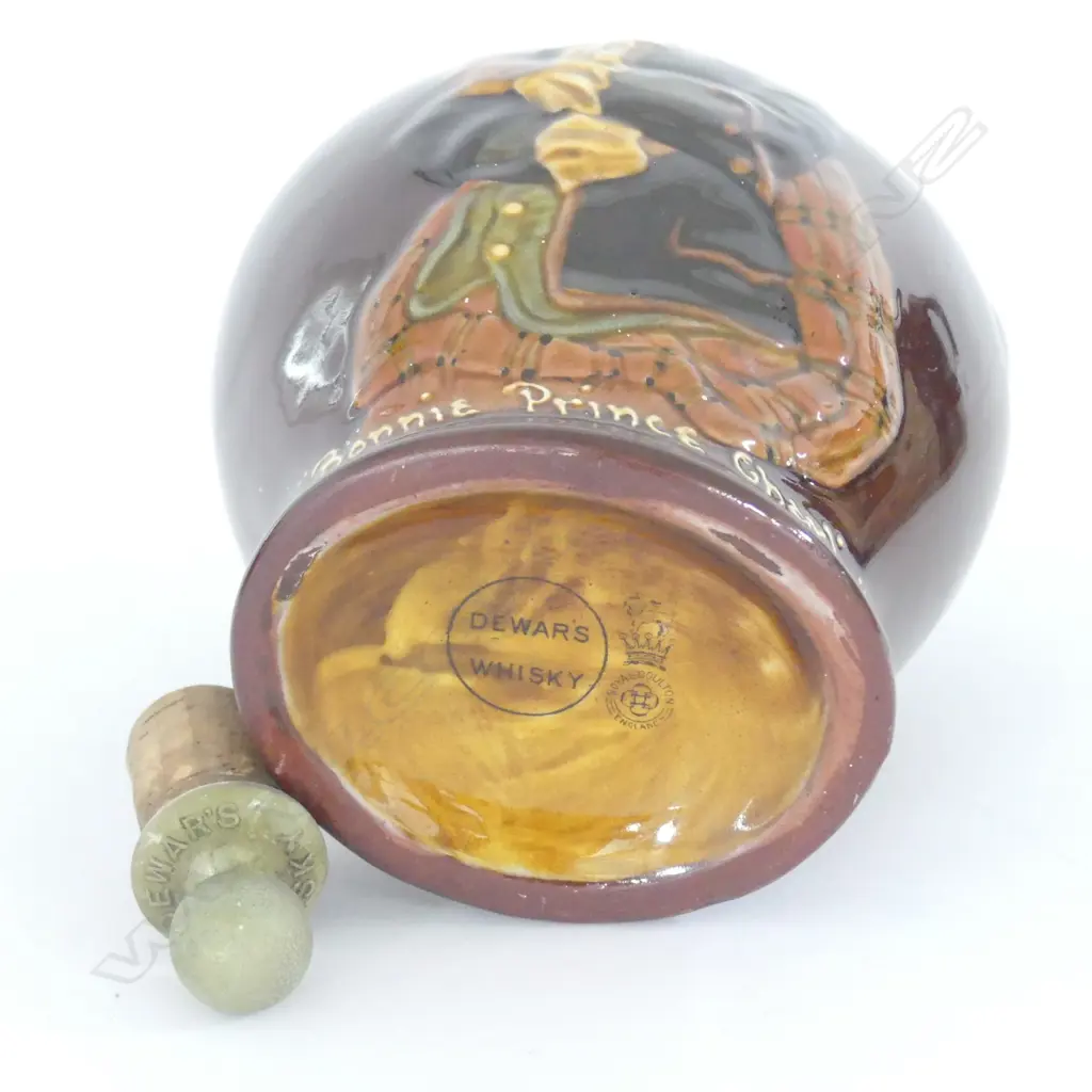 DOULTON KINGSWARE DECANTER "BONNIE PRINCE CHARLIE"  H.185mm (excluding stopper) Image 1++