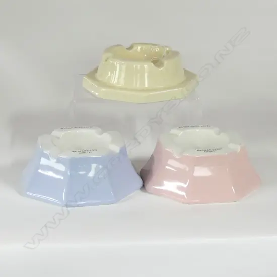 3 DOULTON ASHTRAY FOR N.B. BALLINGER & CO. PLUMBERS MERCHANTS P.NORTH