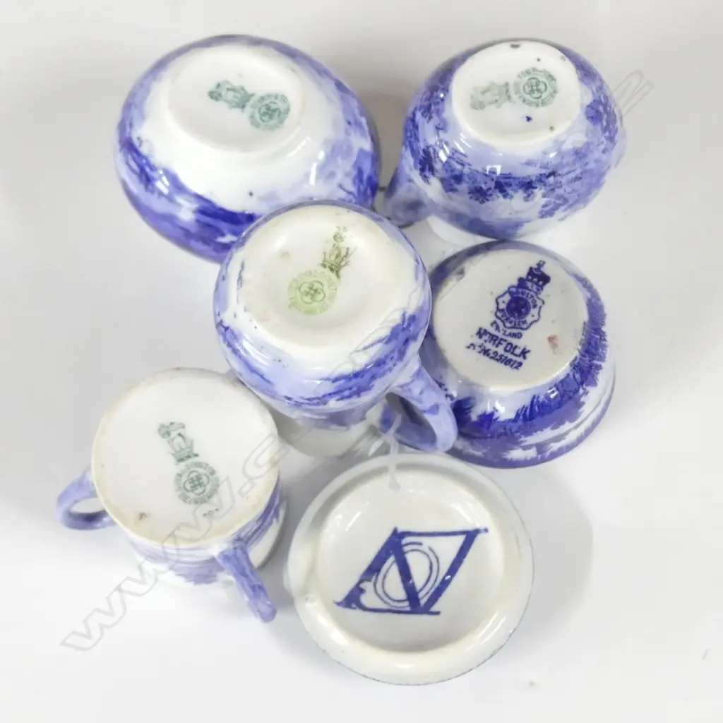 5 DOULTON NORFOLK MINI VASES, TALLEST H.65mm Image 1++