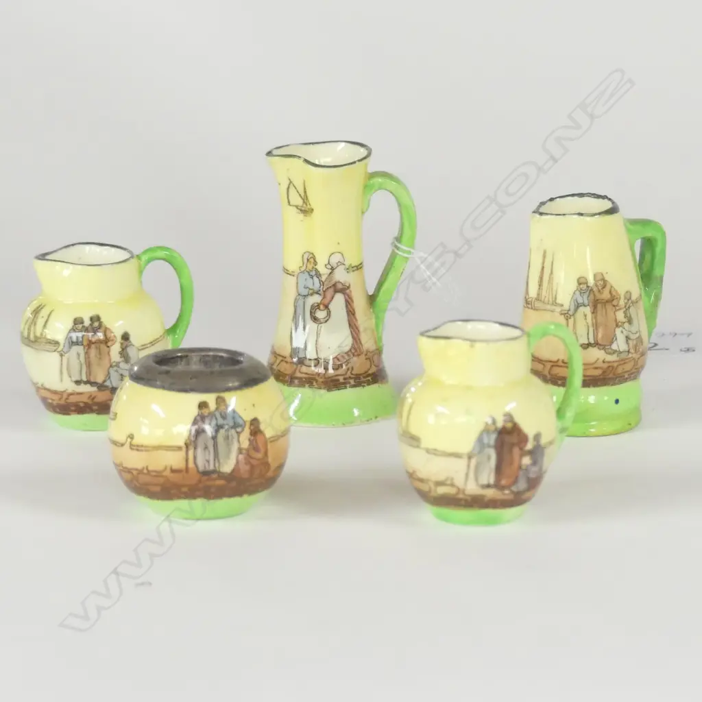 5 MINIATURE DOULTON "HARLEM" PIECES TALLEST 60mm Image 1++