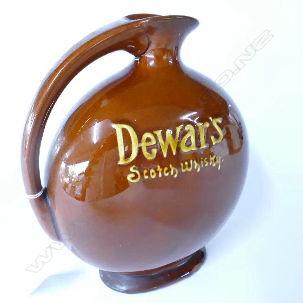 DOULTON KINGSWARE "DEWAR'S SCOTCH WHISKEY" FLASK H.200mm Image 1++