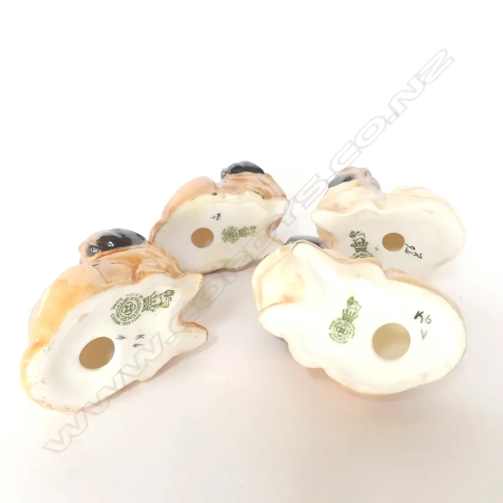 4 DOULTON PEKINGESE DOGS Image 1++