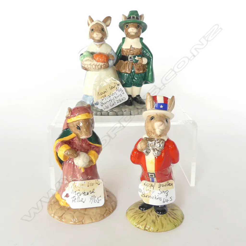 3 BUNNYKINS - PILGRIM COUPLE, UNCLE SAM, FORTUNE TELLER Image 1++
