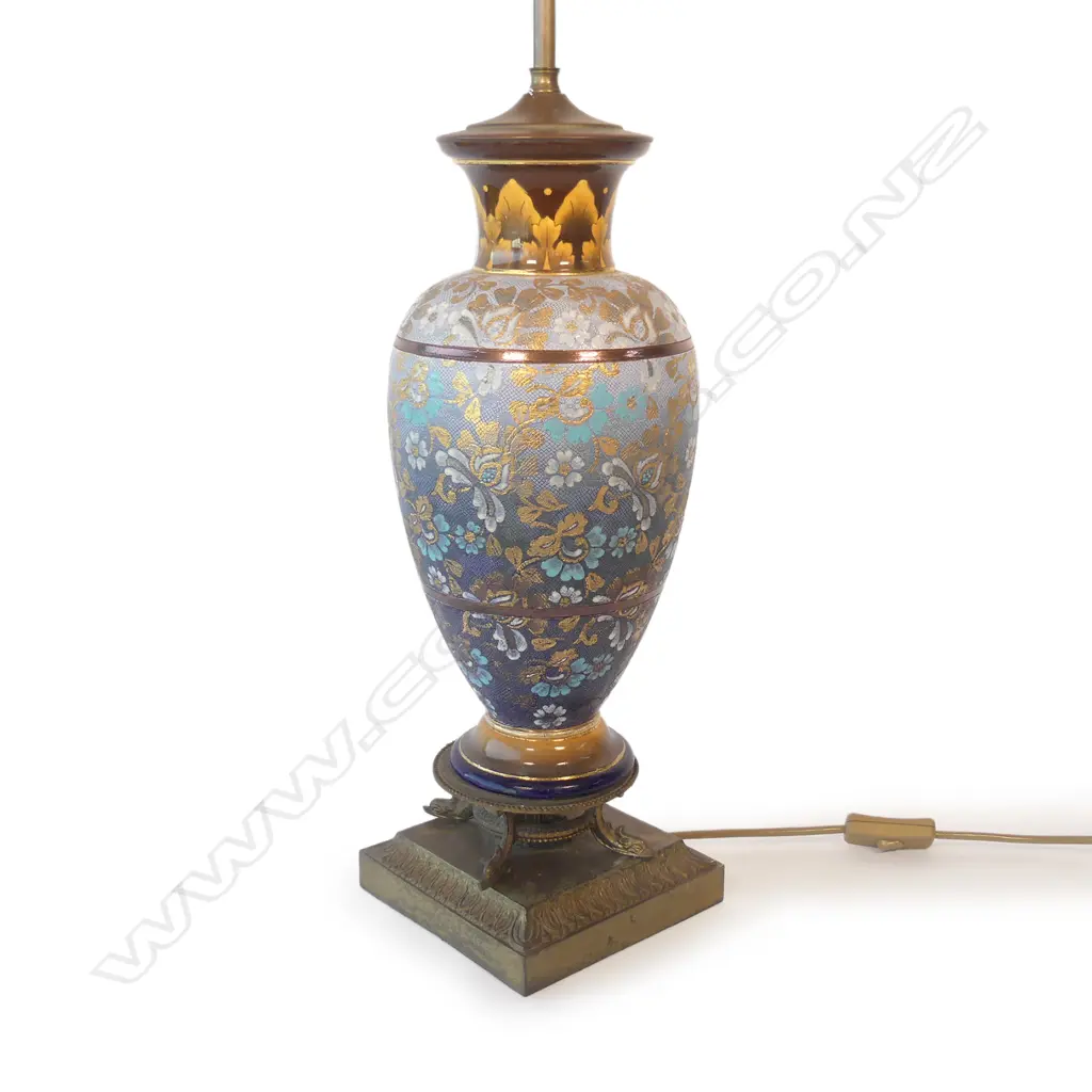 DOULTON CHINE GILT VASE BASED TABLE LAMP H.960mm Image 1++