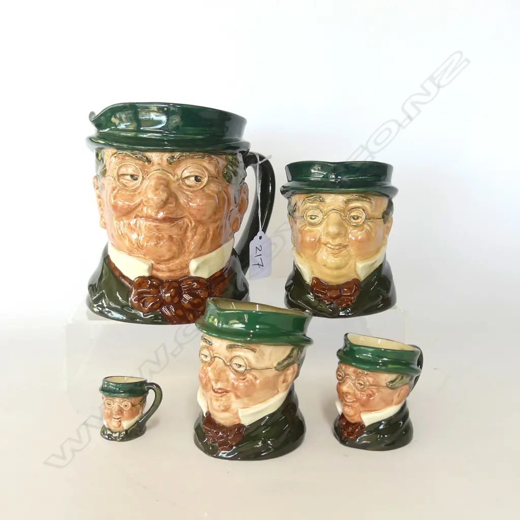 5 DOULTON GRADUATED CHARACTER JUGS - MR PICKWICK TINY, MINI, SMALL, MEDIUM, LARGE Image 1++