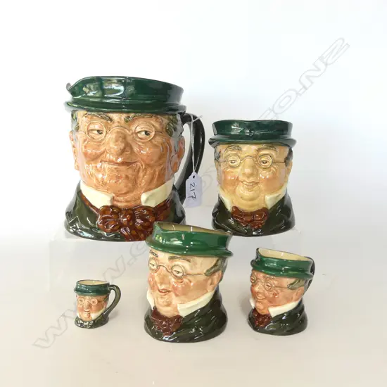 5 DOULTON GRADUATED CHARACTER JUGS - MR PICKWICK TINY, MINI, SMALL, MEDIUM, LARGE