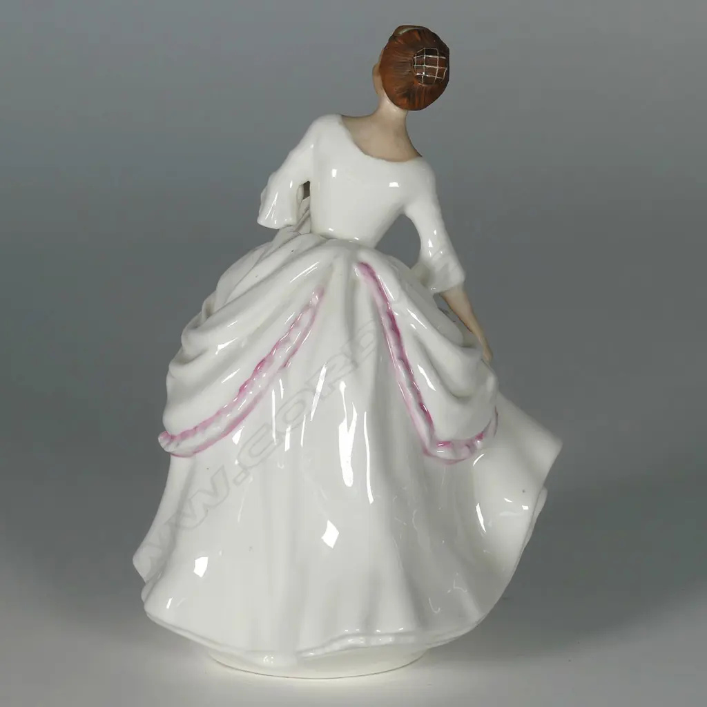 DOULTON FIGURE: CAROL HN2961 c1982-1995 Image 1++