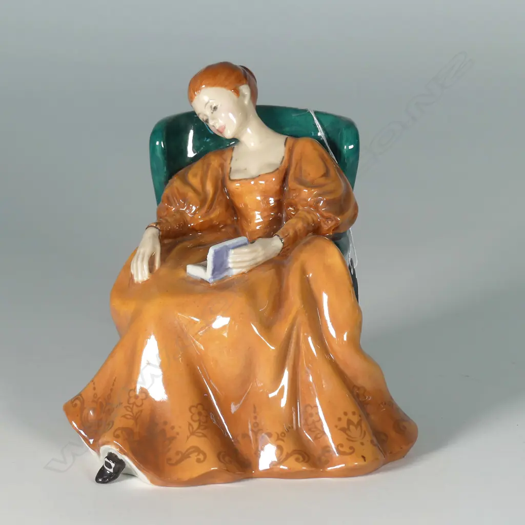 DOULTON FIGURE: ROMANCE HN2430 c1972 Image 1++