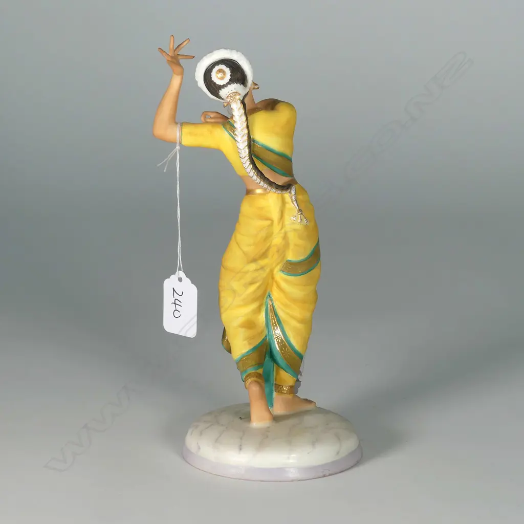 DOULTON FIGURE: INDIAN TEMPLE DANCER HN2830 c1977 EDT.483/750 Image 1++