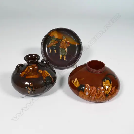 DOULTON KINGSWARE WAX VESTA HOLDER (AF)  SQUAT CIRCULAR VASE & GOLFERS "YE 19TH HOLE" SMALL TRAY D.115mm.