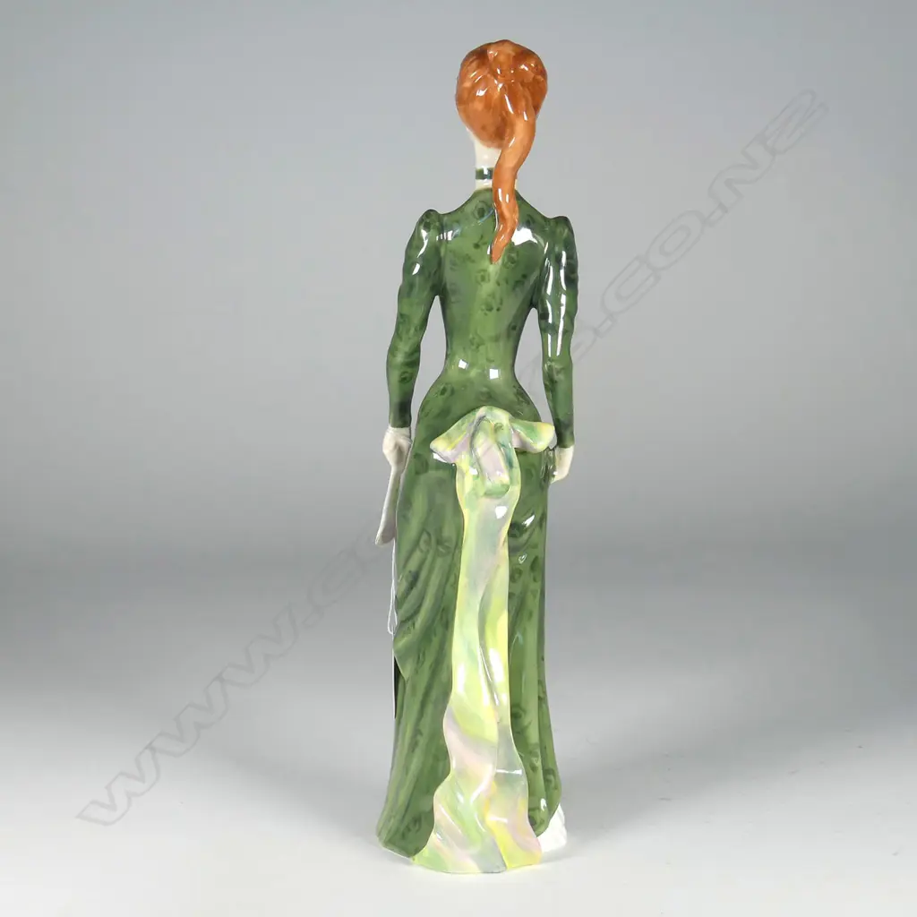 DOULTON FIGURE:  A-LA-MODE HN2544 Image 1++
