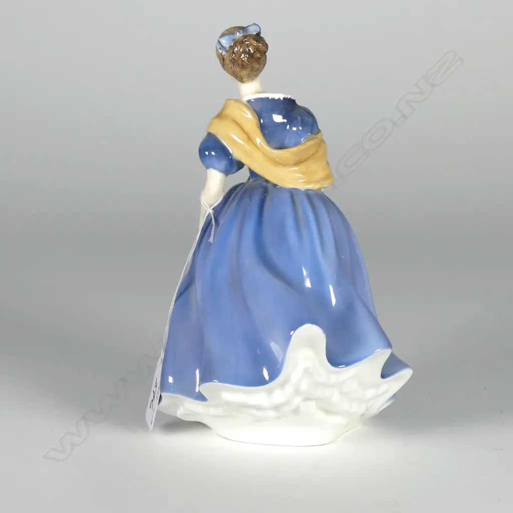 DOULTON FIGURE: ADRIENNE HN2304 c1964-1991 Image 1++