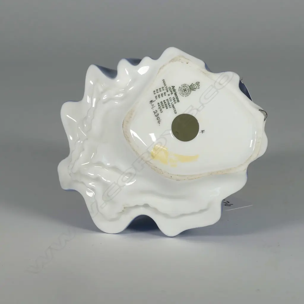 DOULTON FIGURE: ADRIENNE HN2304 c1964-1991 Image 1++