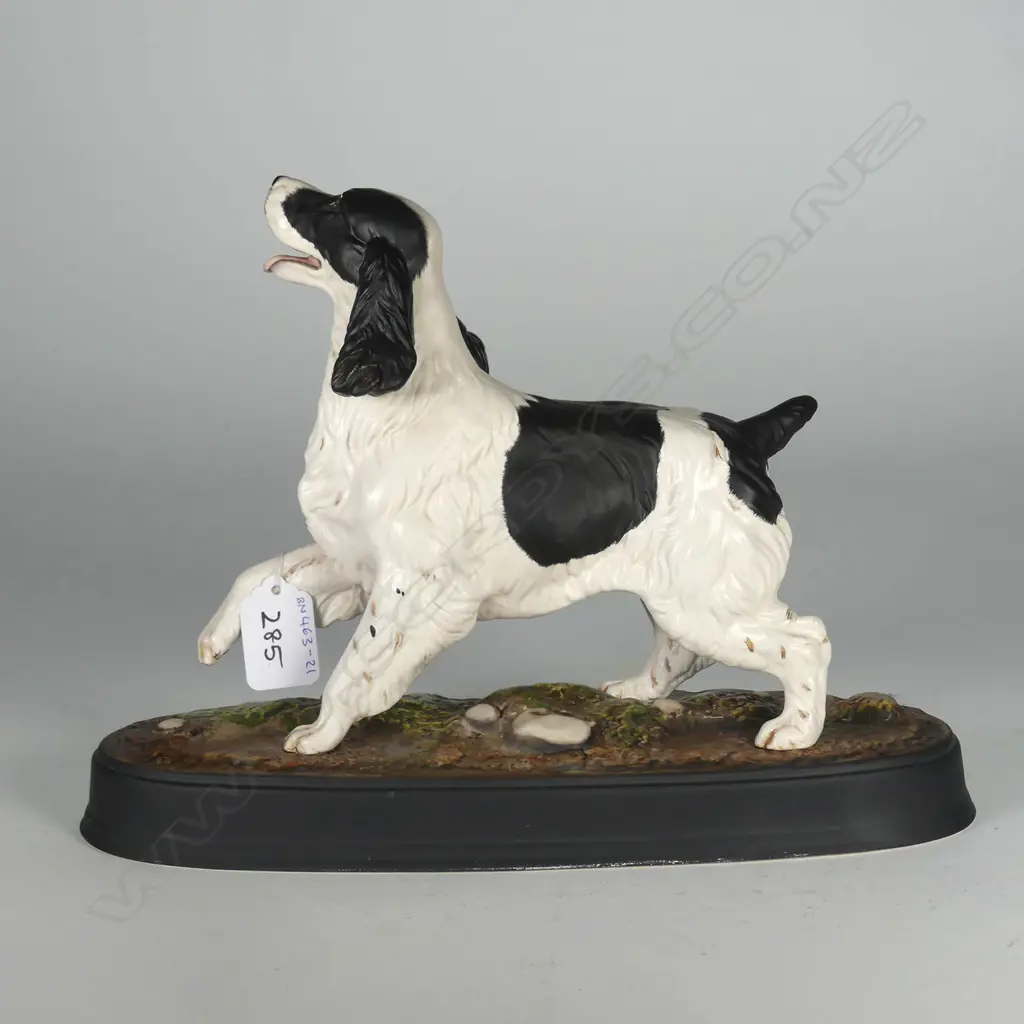 DOULTON "THE SPANIEL" H.215mm Image 1++