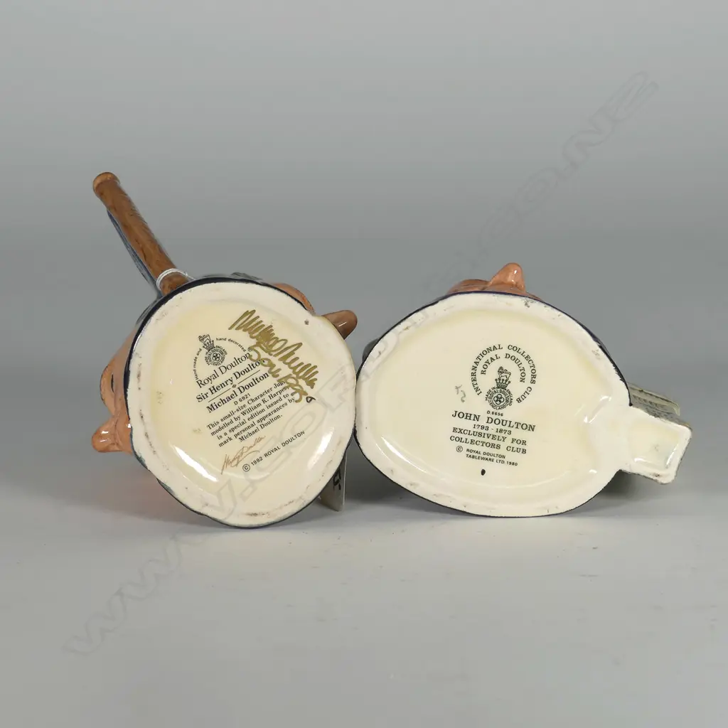 2 SMALL DOULTON CHARACTER JUGS: JOHN DOULTON & SIR HENRY DOULTON/MICHAEL DOULTON SGNED BY MICHAEL DOULTON Image 1++