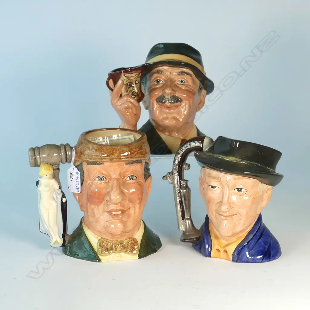 3 LARGE DOULTON CHARACTER JUGS; AUCTIONEER, DEALER, COLLECTOR Image 1++