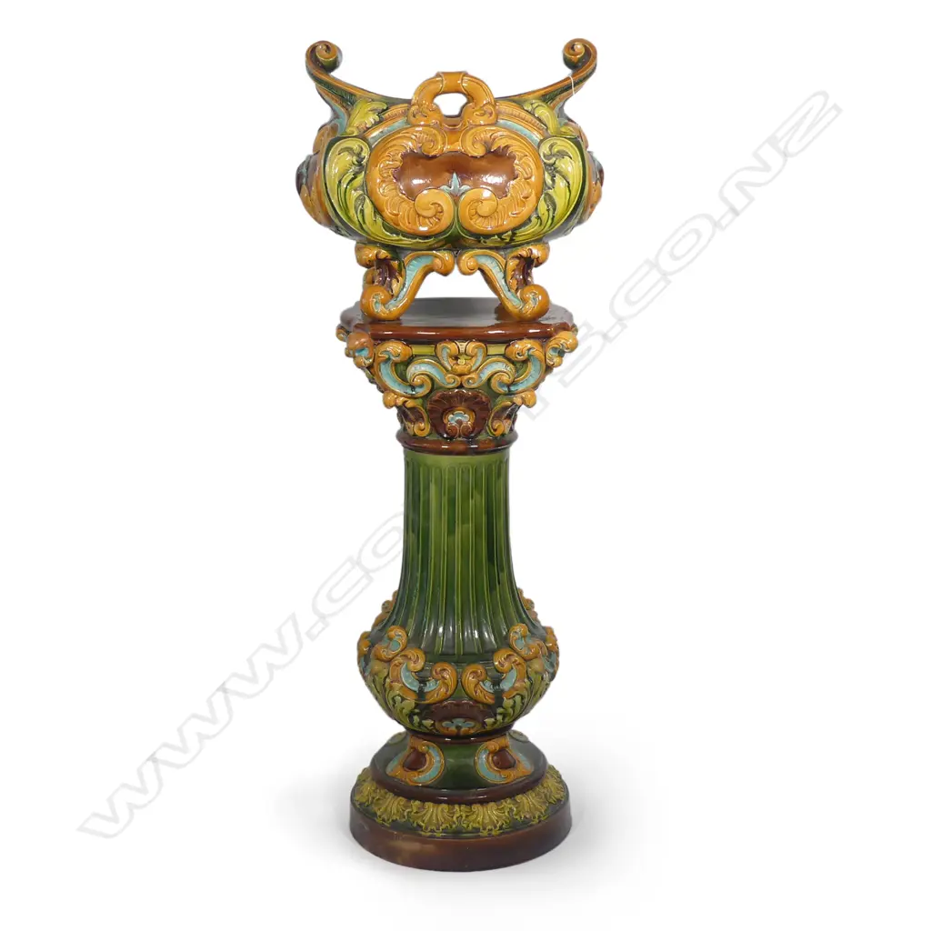 SUPERB DOULTON MAJOLICA JARDINIERE ON STAND H.1205mm (slight faults) Image 1++