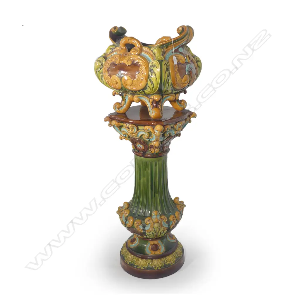 SUPERB DOULTON MAJOLICA JARDINIERE ON STAND H.1205mm (slight faults) Image 1++