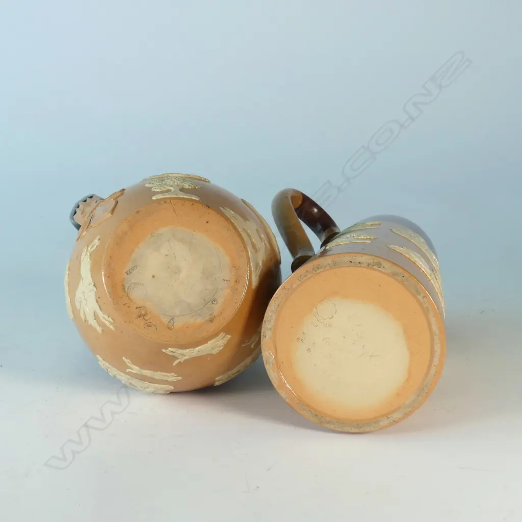 DOULTON STONEWARE HUNTING JUG & TALL PITCHER (minute rim chip) H.230mm Image 1++