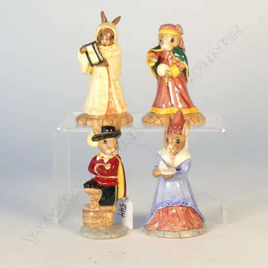 4 DOULTON BUNNYKINS FIGS: CAVALIER, FORTUNE TELLER, SUNDIAL, SANDS OF TIME