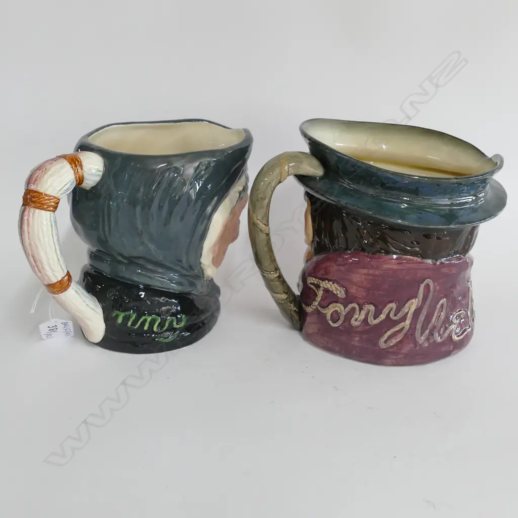 2 DOULTON CHARACTER JUGS:  LARGE GRANNY & EXTRA LARGE TONY WELLER Image 1++