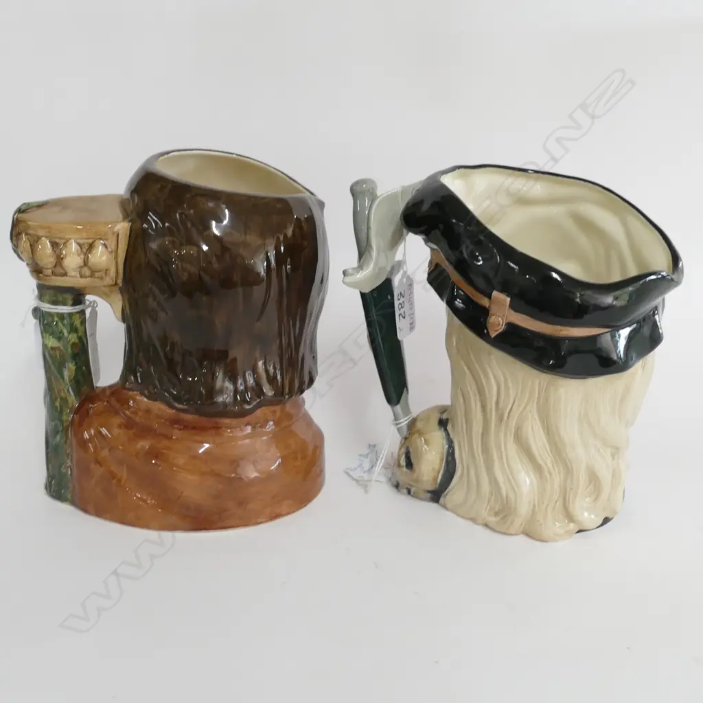 2 LARGE DOULTON CHARACTER JUGS:  HAMLET & ROMEO Image 1++