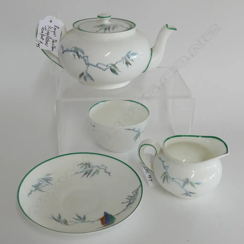 ROYAL DOULTON KINGFISHER TEAPOT, MILK, SUGAR AND SAUCER Image 1++