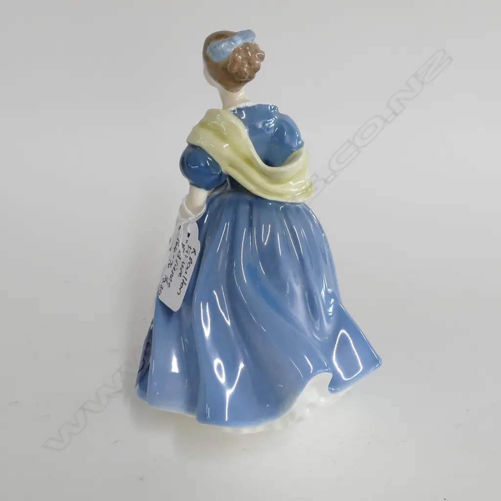 ROYAL DOULTON FIGURINE ADRIENNE 190MM H Image 1++